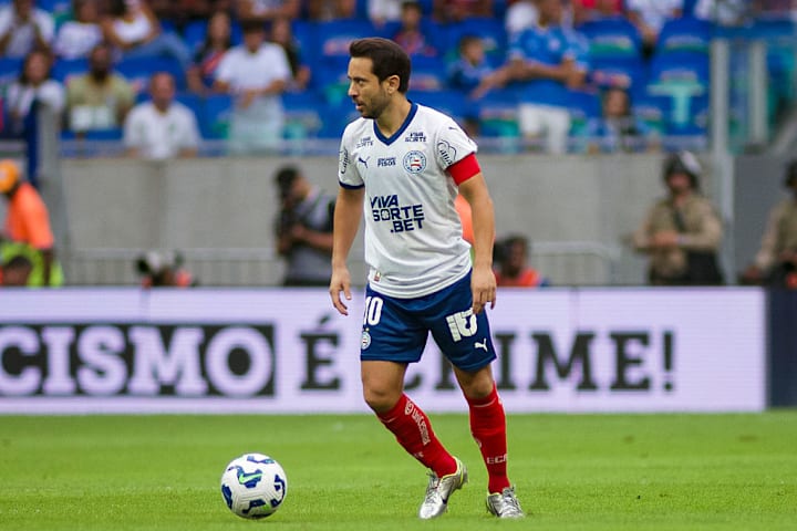 Everton Ribeiro