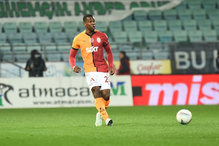 Caykur Rizespor v Galatasaray - Turkish Super League