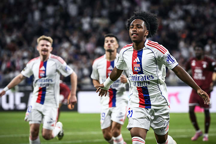 FBL-FRA-LIGUE1-LYON-METZ