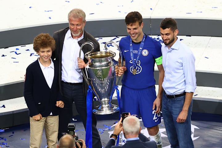Roman Abramovich, Cesar Azpilicueta