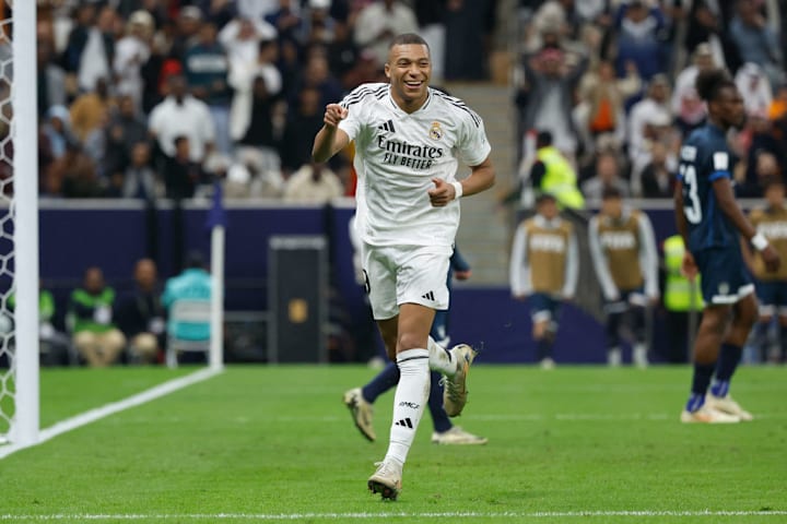 FBL-FIFA-QAT-REAL MADRID-PACHUCA