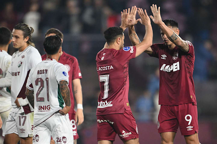 TOPSHOT-FBL-SUDAMERICANA-LANUS-FLUMINENSE
