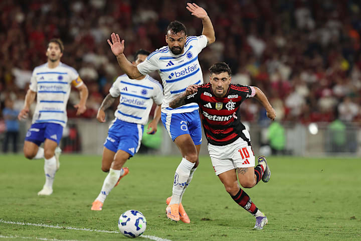 Fabrício Bruno, Giorgian de Arrascaeta