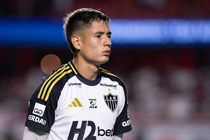 Román