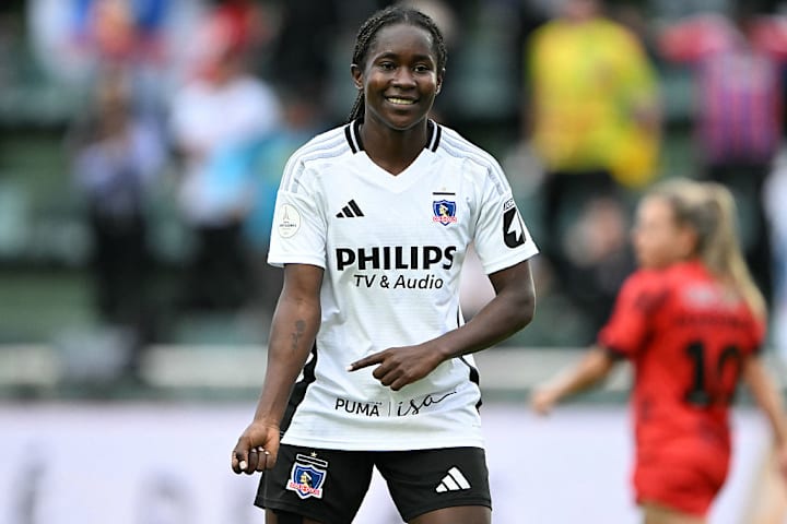 Mary Valencia é a vice-artilheira do torneio