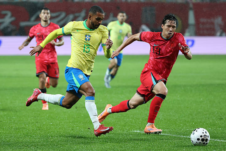 Paulo Henrique, Lee Taeseok