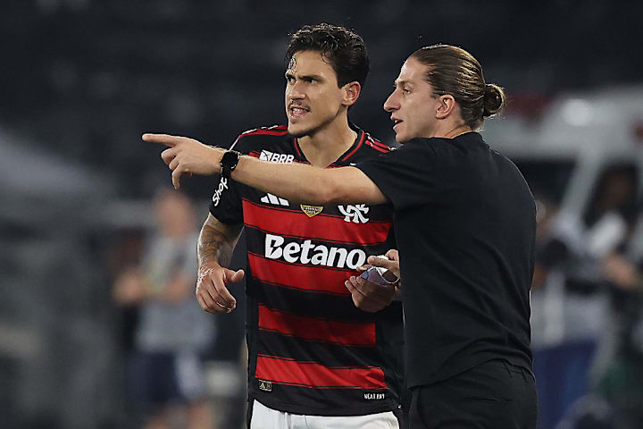 Filipe Luis, Pedro Guilherme