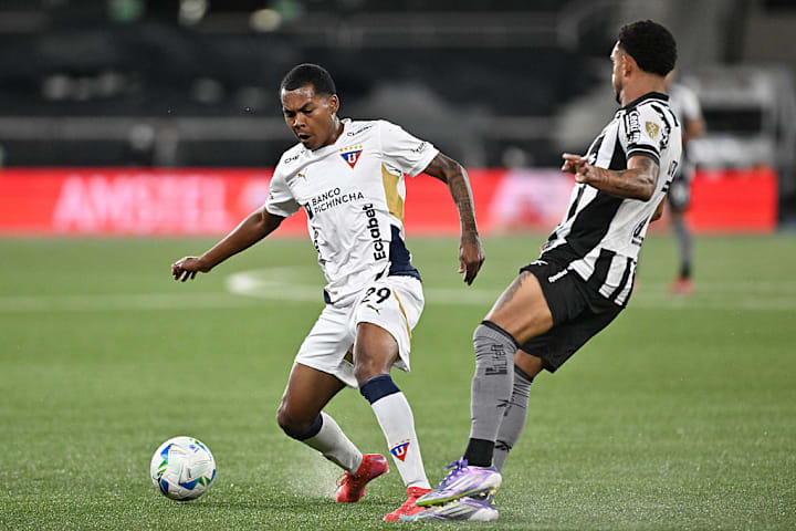 Bryan Ramírez, Vitinho