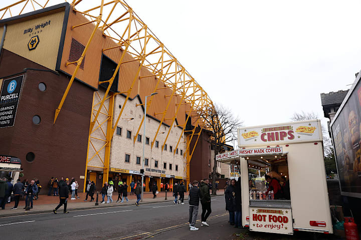Wolverhampton Wanderers v Burnley - Premier League