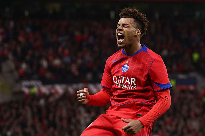 TOPSHOT-FBL-EUR-C1-LEVERKUSEN-PSG