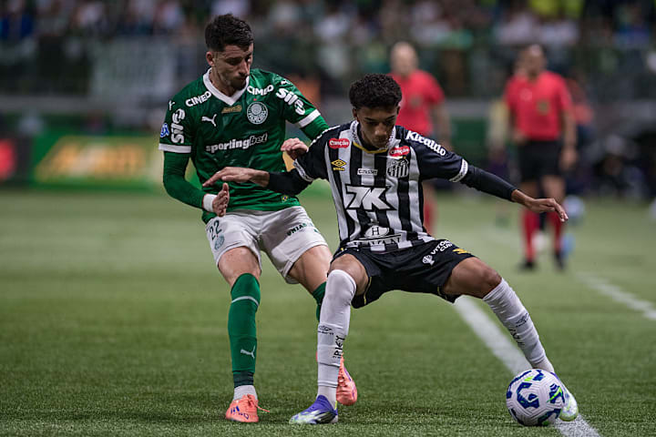 Joaquín Piquerez, Robinho Jr