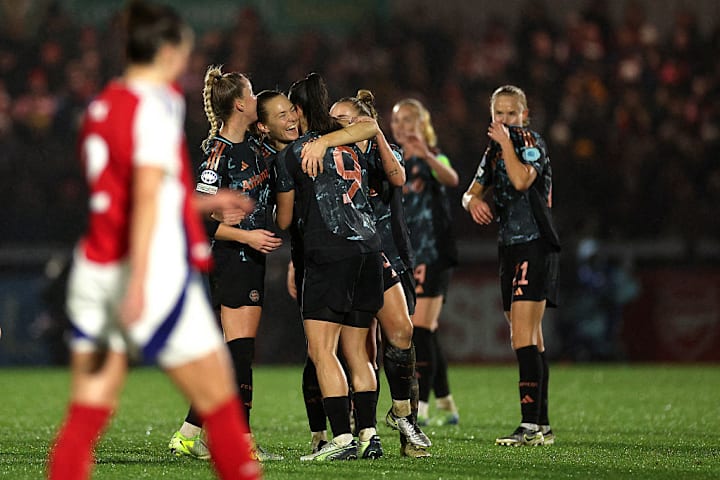 FBL-EUR-C1-WOMEN-ARSENAL-BAYERN MUNICH
