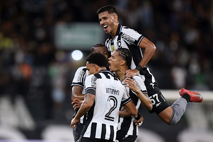 Newton, David Ricardo