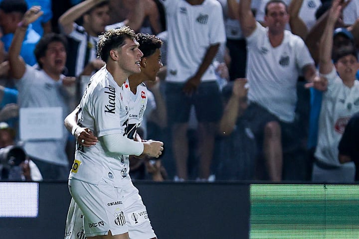 Benjamin Rollheiser, Robinho Junior