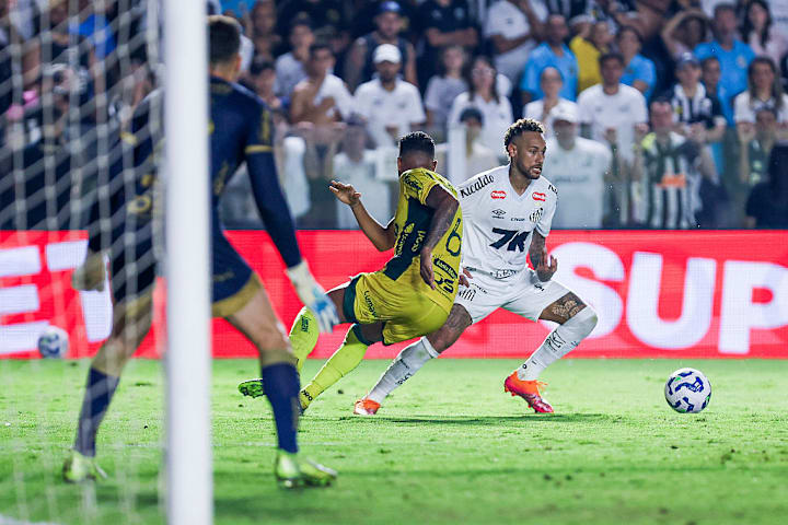 Neymar Junior, Reinaldo