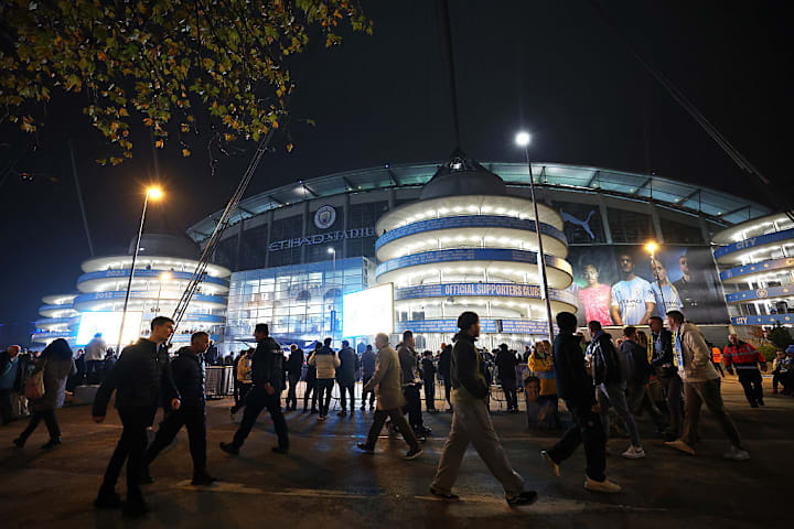 Etihad Stadium, casa do City, é o palco desta partida