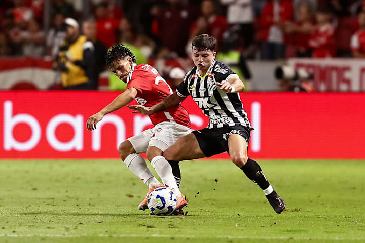 Alexandro Bernabei, Alvaro Barreal