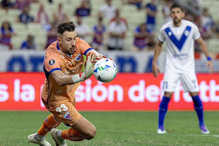 FBL-LIBERTADORES-FORTALEZA-VELEZ