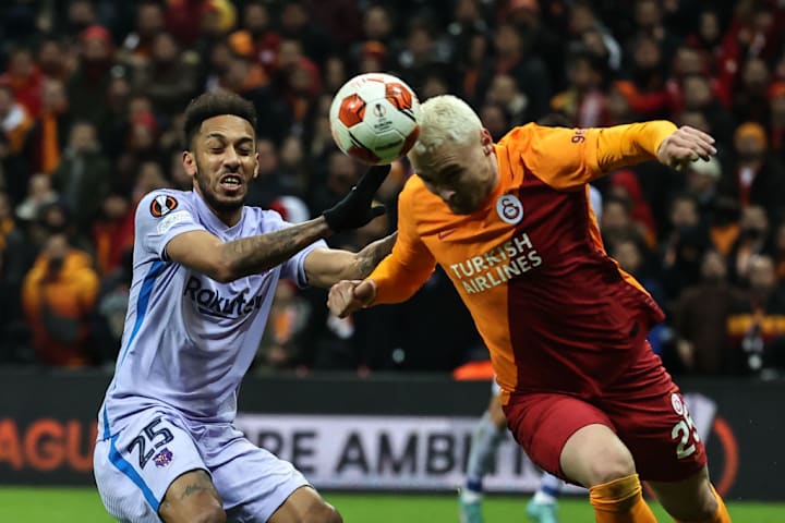Galatasaray v Barcelona - UEFA Europa League