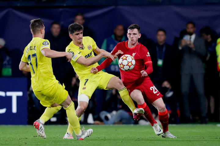 Andy Robertson, Gerard Moreno