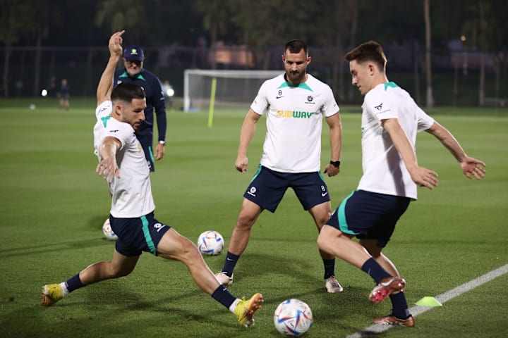 Mathew Leckie, Joel King
