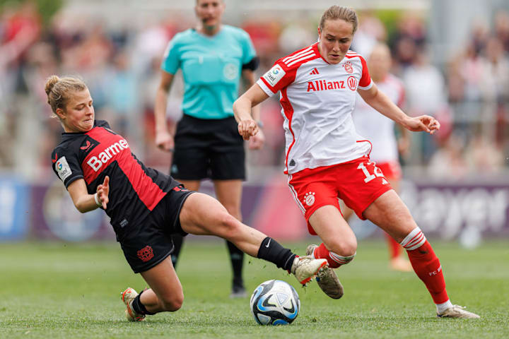 Bayer 04 Leverkusen v FC Bayern München - Google Pixel Women's Bundesliga