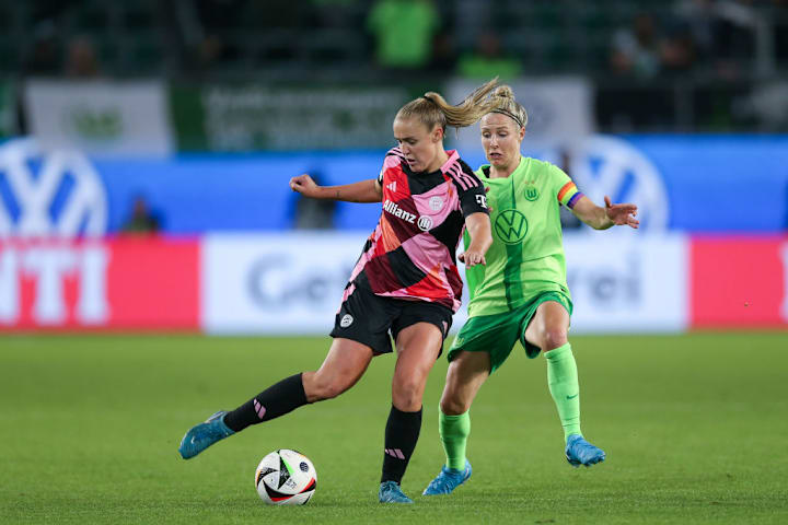 Georgia Stanway, Svenja Huth