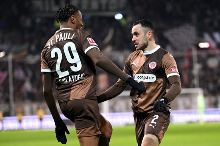 Morgan Guilavogui, Manolis Saliakas