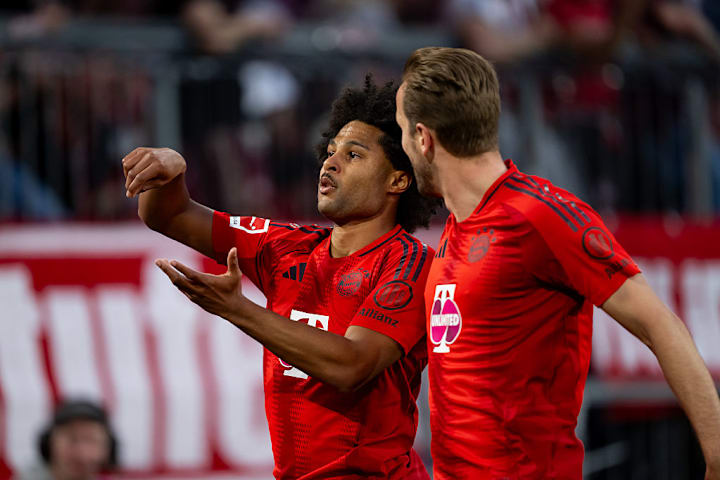 Wird Serge Gnabry (l.) bald als Kane-Backup im Sturmzentrum sein Süppchen kochen?