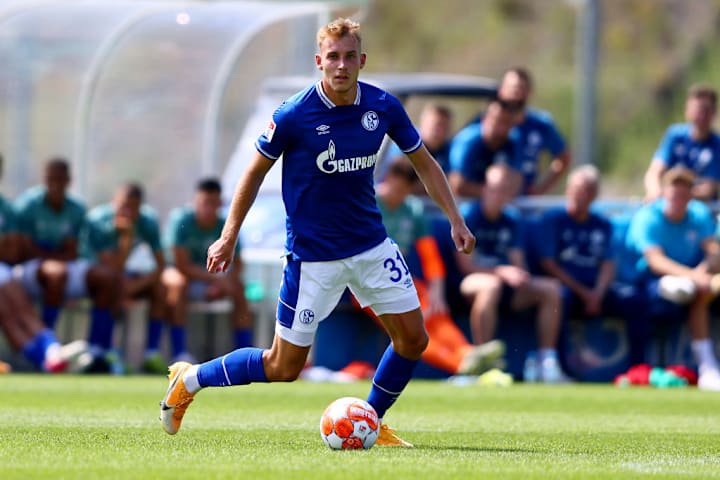Timo Becker trug das Schalker Trikot schon früher mit Stolz