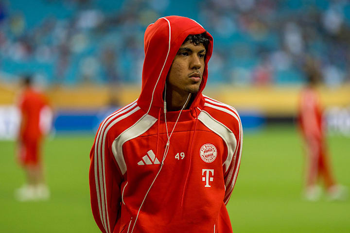 Der Abschied vom FC Bayern hat sich für Adam Aznou bislang nicht ausgezahlt