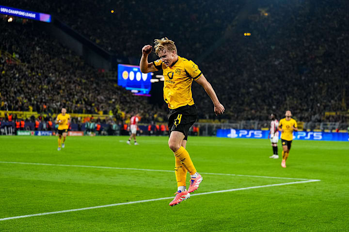 Große Freude bei Daniel Svensson nach seinem Führungstreffer zum 1:0 
