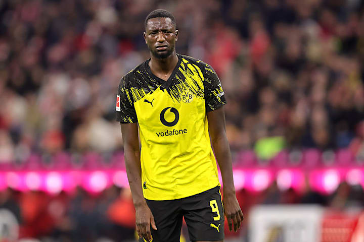 FC Bayern München v Borussia Dortmund - Bundesliga