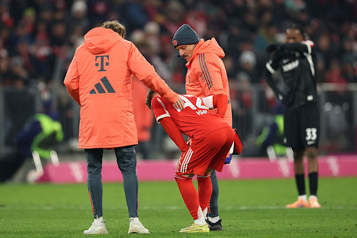 Lennart Karl musste unter Schmerzen raus