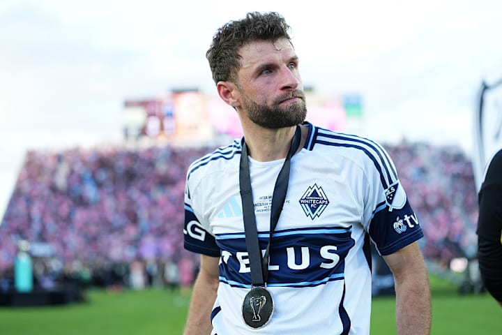 Trotz der großen Enttäuschung richtet Thomas Müller den Blick schon wieder nach vorne
