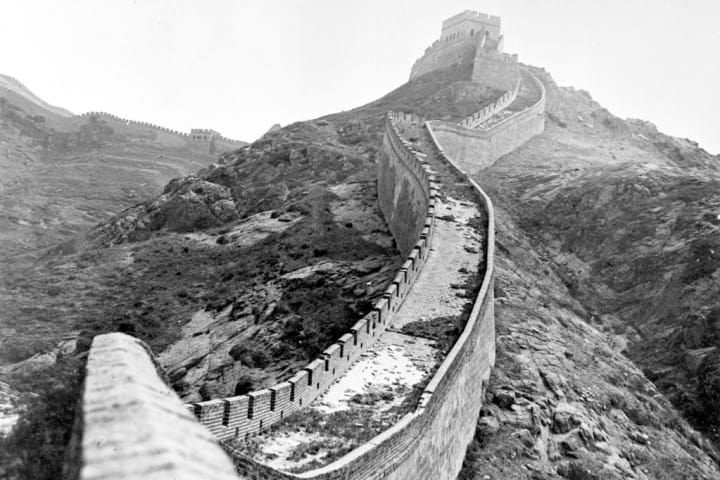 A 1950s photo of the Great Wall of China.