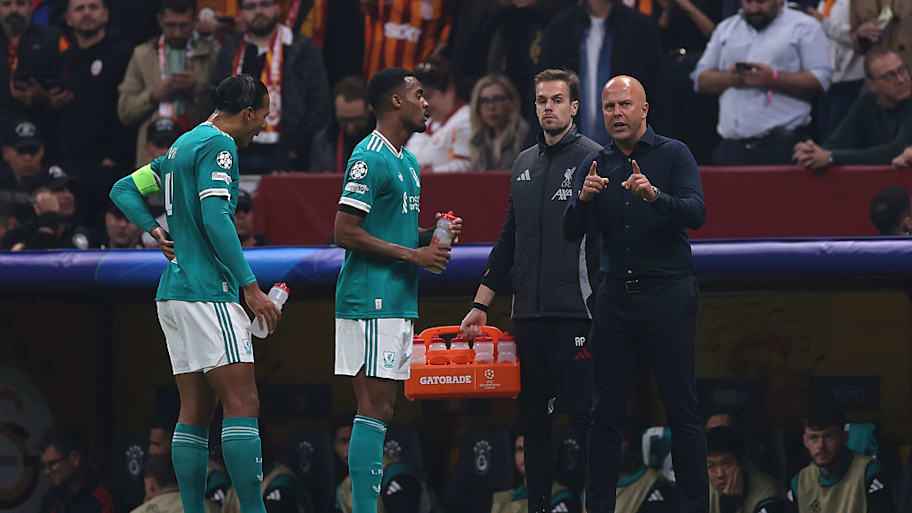 Virgil van Dijk, Ryan Gravenberch, Arne Slot