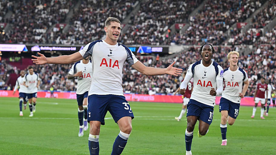 Micky van de Ven celebrates a goal.