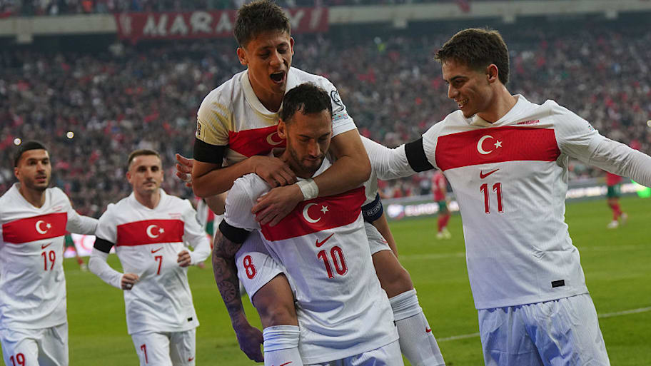 Hakan Çalhanoglu, Arda Güler