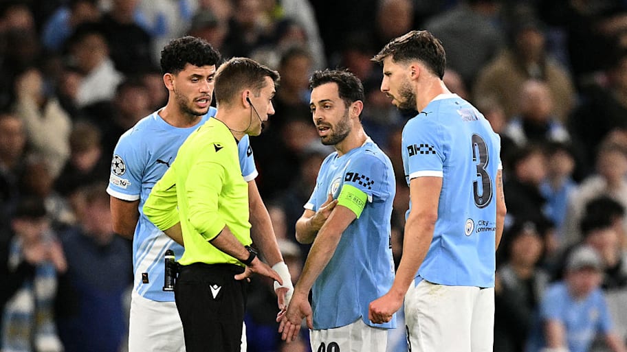 Bernardo Silva sent off vs. Real Madrid