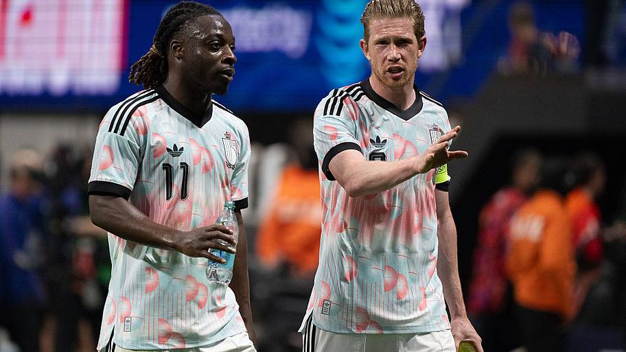 Jérémy Doku, Kevin De Bruyne