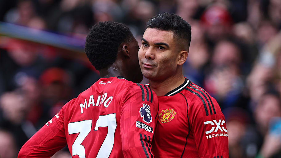 Kobbie Mainoo, Casemiro
