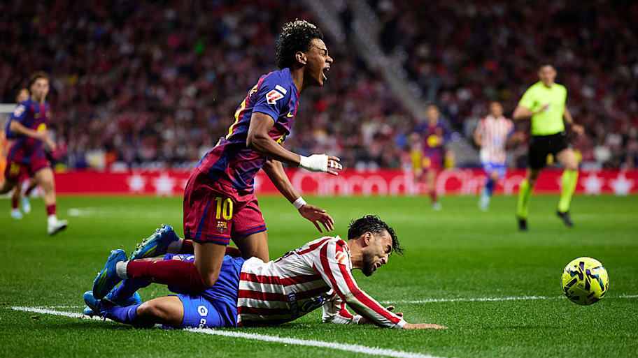 Lamine Yamal, Nico González