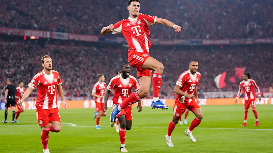 Bayern Munich players celebrating.