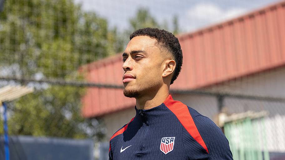 Sergiño Dest