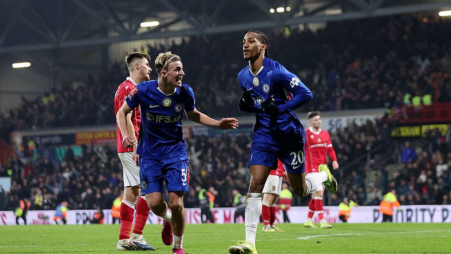 João Pedro celebrates goal vs. Wrexha