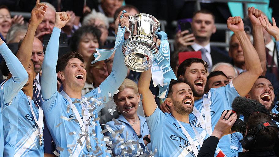 John Stones, Bernardo Silva