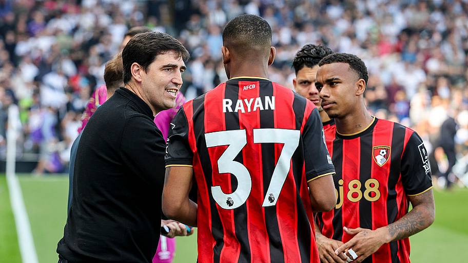 Rayan, Andoni Iraola, Eli Junior Kroupi
