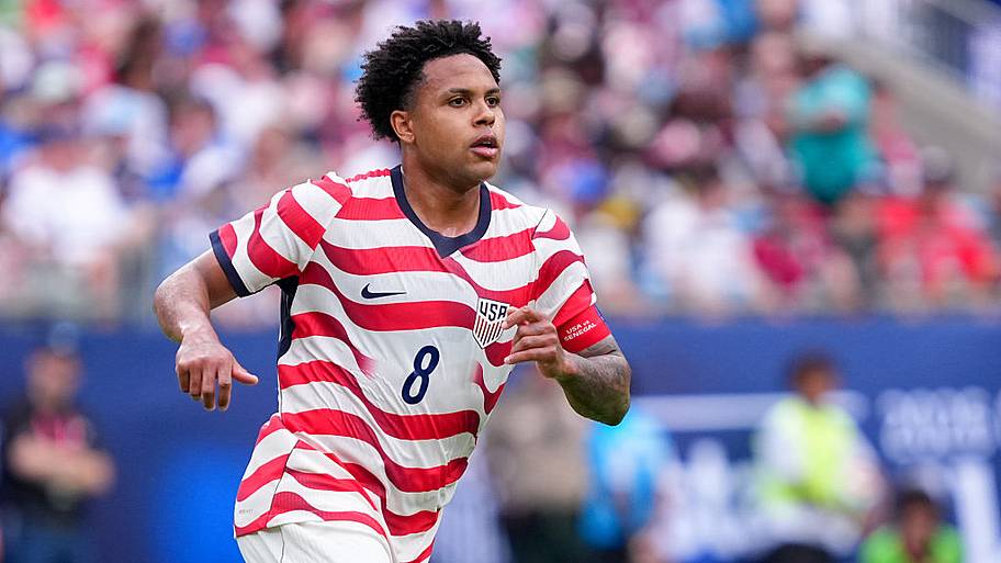 Weston mckennie running