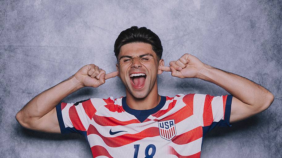 Max Arfsten #18 of the United States